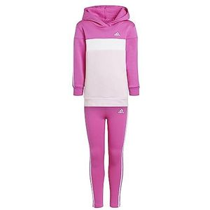 Adidas, Essentials Tiberio trainingspak, 3 strepen, bovendeel: fuchsia halftransparant/wit/lichtroze, onderbroek: halfhelder fuchsia/wit, maat 5/6 A, meisjes