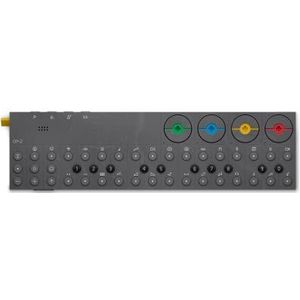 Teenage Engineering OP-Z All-in-One Synthesizer (multi-speed 16-track sequencer, ultra-stabiele behuizing, Bluethooth, afmetingen: 212,5 x 57,5 x 10 mm), Grijs
