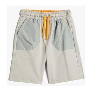 Koton Boys's Trekkoord Zakken Katoen Parachute Stof Detail Shorts, grijs (031), 7-8 Jaar