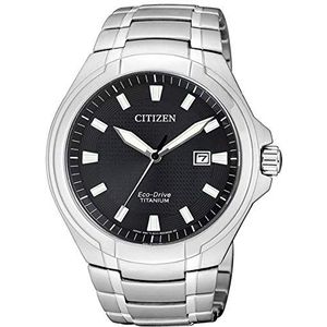 Citizen Analoog Eco-Drive horloge voor heren, met titanium armband, zwart, Eén maat, armband