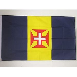 Madeira Vlag 90x60cm - Portugal Vlag 60 x 90 cm - Vlaggen - AZ VLAG
