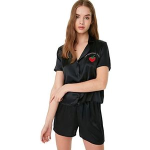 Trendyol Vrouwen met slogan knop gedetailleerde dunne geweven shirt-korte pyjama set, Zwart, 68
