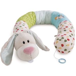 Zachte babybumper inclusief muziekdoos en opbergtas 180 cm kleurrijk - Knuffelvriend voor baby's en peuters om te grijpen, knuffelen, verkennen en mee in slaap te vallen - nest in bed