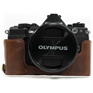 MegaGear Ever Ready lederen camera halve tas met draagriem en batterijtoegang voor Olympus OM-D E-M5 Mark II donkerbruin