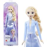 Mattel Disney Prinses Poppen, nieuw in 2023, beweegbare Elsa modepop met beroemde outfit en accessoires, speelgoed dat is geïnspireerd op Disney's Frozen 2 HLW48