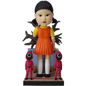 Royal Bobbles Squid Game Young-HEE 8 inch met bewakers Collectible Bobblescape Bobblehead Standbeeld