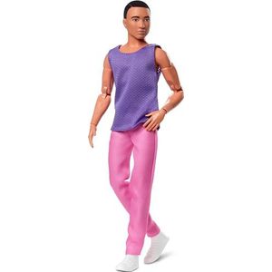 Ken Pop, ​Barbie Looks, zwart haar, colorblock outfit, paars netshirt en roze broek, stylen en showen, modeverzameling HJW84