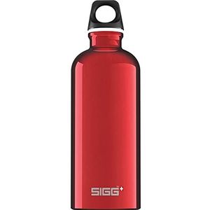 SIGG - Aluminium drinkfles, Traveller rood, klimaatneutraal gecertificeerd, geschikt voor koolzuurhoudende dranken, lekvrij, vederlicht, BPA-vrij, rood, 0,6 l