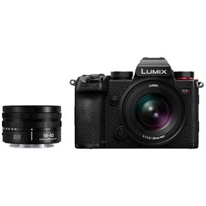 Panasonic - Lumix S5D - Digitale Camera - Zwart - 24,2MP - 4K 60P Opname - Inclusief S-R1840E 18-40mm & S-S50ME 50mm Lenzen