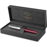 Parker 51-vulpen | Bordeauxrode behuizing met chromen afwerking | Medium penpunt met zwart inktpatroon | Geschenkverpakking