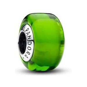 PANDORA Moments Grünes Murano-Glas Mini-Charm aus Sterling Silber, Kompatibel Moments Armbänder, 793106C00