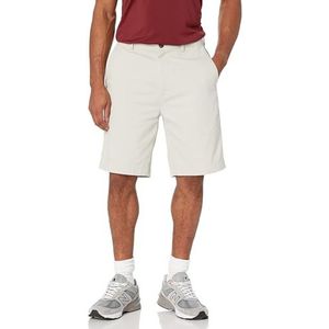 Amazon Essentials Men's Korte broek met binnenbeenlengte van 23 cm en klassieke pasvorm, Zilver, 31