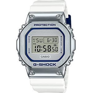 Casio Watch GM-5600LC-7ER, wit