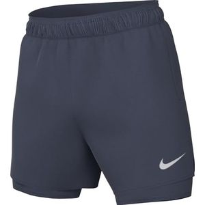 Nike - Challenger - Multifunctionele 2-in-1 Herenshorts - Rood - 13 cm