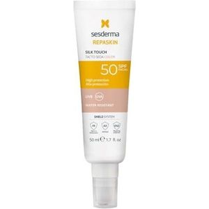 Zonnebrandcrème Spf 50 Facial Silk Touch Color 50 ml