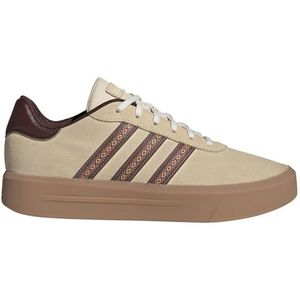 adidas Vrouwen Court Platform Suede Schoenen Non-Football Low, Kristal Zand Mysterie Bruin Gum10, 42 EU