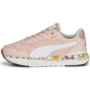 PUMA Dames R78 Voyage Wild Garden Sneaker, Rose Dust Puma Wit Ongerept, 37 EU