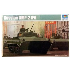 Trumpeter 05584 - modelbouwset Russische BMP-2 IFV