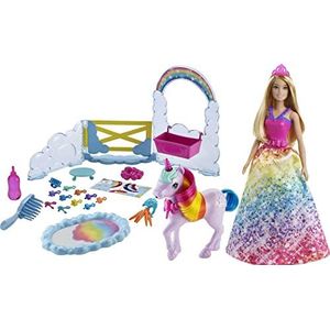 Barbie Dreamtopia Eenhoorn Huisdierenspeelset met Barbie Koninklijke pop, eenhoorn met plaskleed dat van kleur kan veranderen en 18 accessoires, cadeau voor 3 tot 7 jaar, GTG01