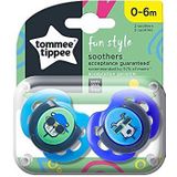 Tommee Tippee Fun Style Soothers, Symmetrical Orthodontic Design, BPA-Free Silicone, 0-6m, Pack of 2 Dummies, Colours May Vary