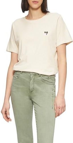 T-shirt - Katoen - Casual Snit - Ronde Hals - Hartborduurwerk