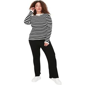 Trendyol Vrouwen Plus Size Normale Taille Rechte Been Brede Pijp Plus Size Broek, Zwart, 3XL Grote maten