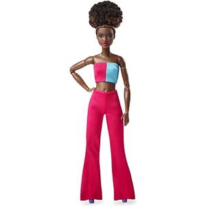 Barbie Looks Pop, natuurlijk zwart haar, colorblock outfit, kort topje en flared broek, stylen en showen, modeverzameling HJW81