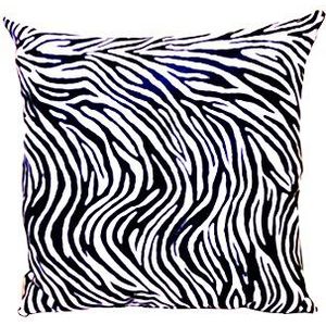 13Casa – Zebra A2 – kussen: 60 x 60 x 15 h cm. Kleur: wit, zwart. Mat: polyester.