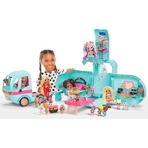 L.O.L. Surprise OMG Glam N' Go Camper Speelset met 50+ Verrassingen en 360° Spel, Volledig Ingericht met Zwembad, Glijbaan, Stapelbed, Kaptafel, BBQ Grill, DJ Stand, en Meer - Voor Kinderen vanaf 4+