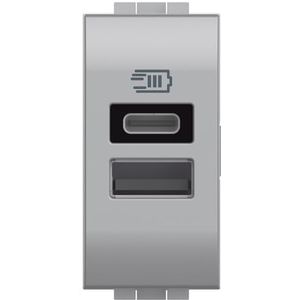 Bticino NT4191Ac USB-oplader met twee ingangen type A en C, voor installatie in de Livinglight-plaat, voor het opladen van een elektronisch apparaat tot 15 W of twee apparaten samen, 1 module, Tech