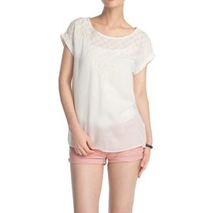 ESPRIT Dames losse fit blouse 044EE1F021 met bloemensteekwerk, wit (Off White 103), 38
