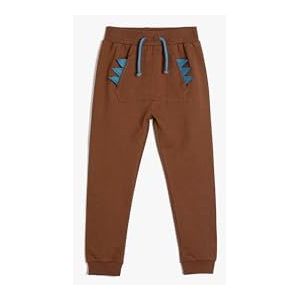 Koton Babyboys Jogger Applique Detail Trekkoord Geborsteld Binnenkant Katoenen Sweatpants, bruin (513), 18-24 Monate