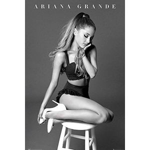Ariana Grande - Sit - Pop Muziek Poster Print - Grootte 61x91,5 cm