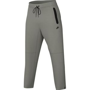 Nike - Tech Sportswear - Trainingsbroek - Grijsgroen/Zwart - Nylon/Elastaan