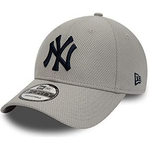 New Era New York Yankees MLB Diamond Era Essentials Grey 9Forty Adjustable Cap - One-Size
