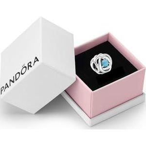 Pandora Moments Eternity Circle bedeltje van sterlingzilver met capriblauw kristal