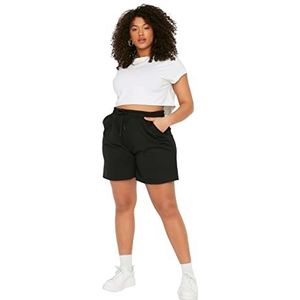 Trendyol Plus Size Shorts & Bermuda - Zwart - Normale taille, Zwart, 44, Zwart, 70 grote maten