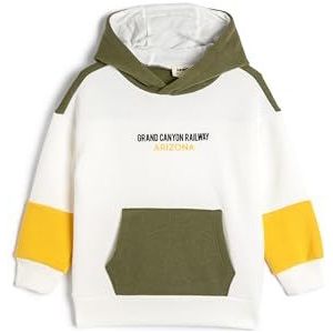 Koton Boys's Sweatshirt met capuchon en lange mouwen, pocketdetail, bedrukt sweatshirt, ecru(010), 9-10 Jahre