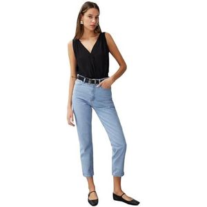 Trendyol Vrouwen Basic Normale Taille Rechte Pijpen Mom Jeans, Blauw, 60