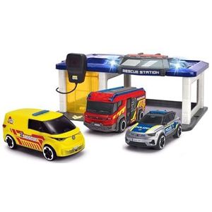 Dickie Toys - S.O.S Station voor kinderen vanaf 3 jaar (31 x 22 cm) met 3 speelgoedauto's (politieauto, ambulance, brandweerauto), brandweer- & politiebureau met licht & geluid, incl. batterijen