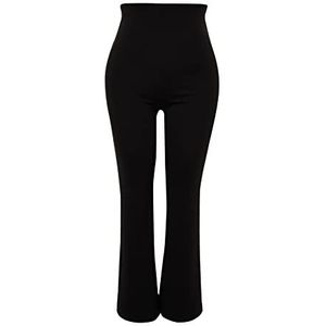 Trendyol Dames Gerade Hohe Taille Hosen in Plus Size Shorts, Zwart, 4XL Grote maten
