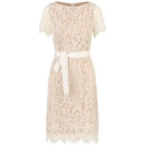 ApartFashion APART kanten jurk gemaakt van een plastic kant met een nude voering, Crème-naakt., 36