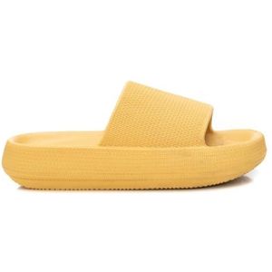 XTI Damessandalen, comfortabele en veelzijdige schoenen, vrijetijdsmode, geel 30, 41 EU