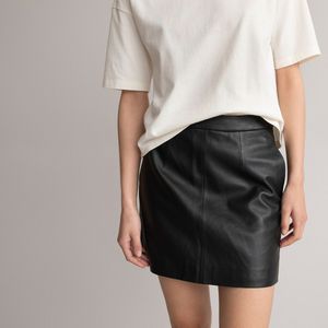 Mini-rok in leer LA REDOUTE COLLECTIONS. Leer materiaal. Maten 46 FR - 44 EU. Zwart kleur