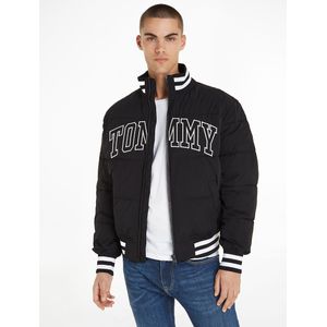 Donsjas, universitair TOMMY JEANS. Polyamide materiaal. Maten S. Zwart kleur