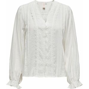 Blouse met borduursel ONLY. Viscose materiaal. Maten L. Wit kleur