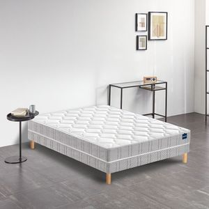 Matras  Bultex nano mousse, stevig comfort BULTEX.  materiaal. Maten 90 x 190 cm. Wit kleur