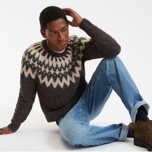 Trui met hoge hals in jacquardtricot LA REDOUTE COLLECTIONS. Polyester materiaal. Maten XL. Kastanje kleur