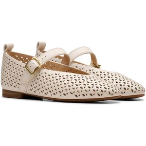 Clarks - Fawna Jane - Ballerina - Crèmewit - Leer - Platte Schoen met Gesp