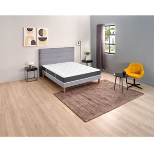 Matras in HR Essential BULTEX® mousse, 20 cm BULTEX.  materiaal. Maten 140 x 190 cm. Wit kleur